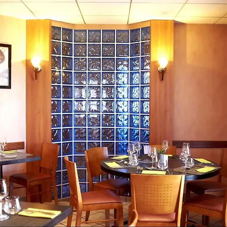 Hotel Logis Sud 3*