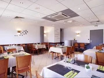 Logis Sud Готель 3*