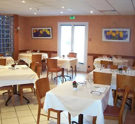 Logis Sud 3* Анже
