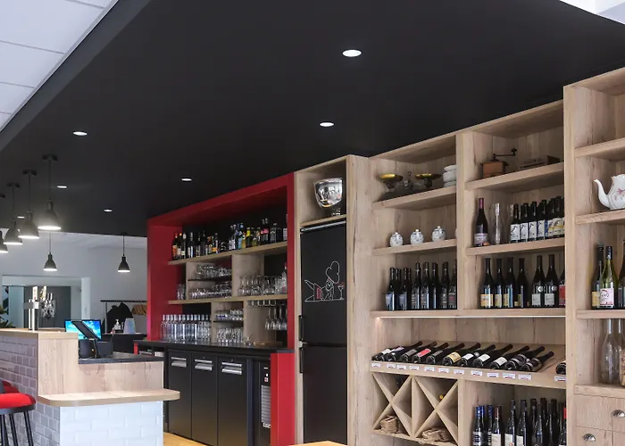 Logis Sud Hotell Angers